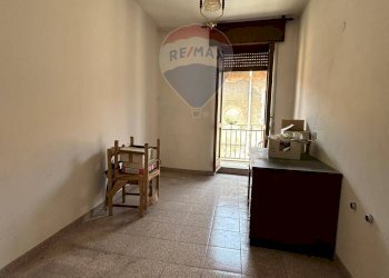 Soggiorno - Casa semi indipendente via repubblica
 
18, Boffalora Sopra Ticino - foto 5
