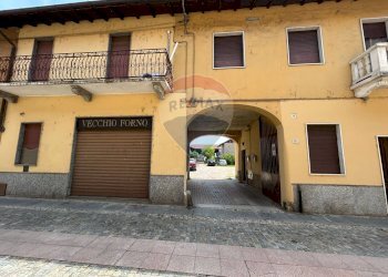 Edificio all\'aperto - Casa semi indipendente via repubblica
 
18, Boffalora Sopra Ticino - foto 20
