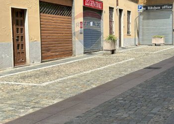 Edificio all\'aperto - Casa semi indipendente via repubblica
 
18, Boffalora Sopra Ticino - foto 27