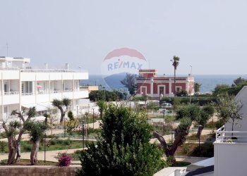 Edificio all\'aperto - Trilocale Via Alfredo Giovine
 
73, Bari - foto 9