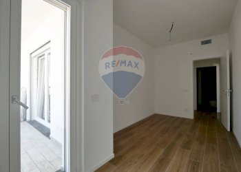 Stanza vuota - Trilocale Via Alfredo Giovine
 
73, Bari - foto 14