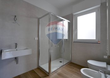 Bagno - Trilocale Via Alfredo Giovine
 
73, Bari - foto 17