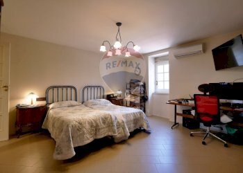 Camera / camera da letto - Villa Strada Provinciale 57
 
73, Noicàttaro - foto 31