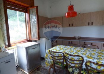 Cucina - Casa indipendente via Noga
 
126, Cassano Valcuvia - foto 3