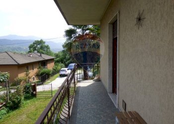 Balcone - Casa indipendente via Noga
 
126, Cassano Valcuvia - foto 7