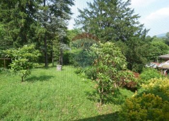 Giardino - Casa indipendente via Noga
 
126, Cassano Valcuvia - foto 22