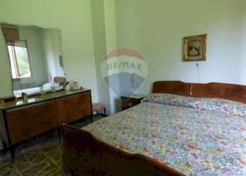 Camera / camera da letto - Casa indipendente via Noga
 
126, Cassano Valcuvia - foto 19