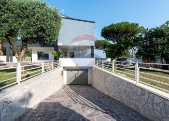 Terrazza - Villa Via Lisippo
 
61, Roma - foto 30