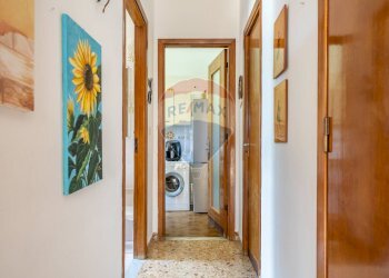 Hall / corridoio - Casa semi indipendente via Valguarnera
 
4, Bagheria - foto 38