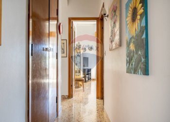 Hall / corridoio - Casa semi indipendente via Valguarnera
 
4, Bagheria - foto 39