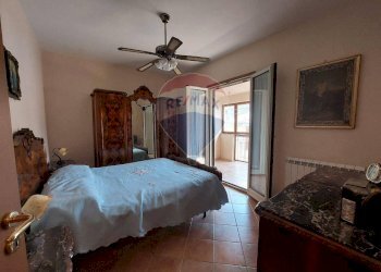 CAMERA DA LETTO - Trilocale Via Cristoforo colombo
 
38, Lercara Friddi - foto 3