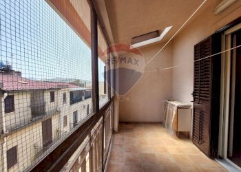 Balcone - Trilocale Via Cristoforo colombo
 
38, Lercara Friddi - foto 18