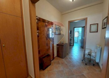 Hall / corridoio - Trilocale Via Cristoforo colombo
 
38, Lercara Friddi - foto 24