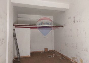 PARTICOLARE SOPPALCO - Shop Via Damiani Almeyda
 
13, Palermo - photo 3