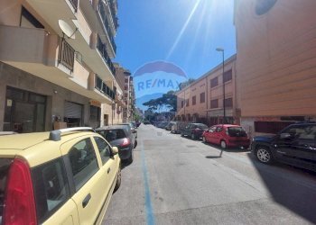 STRADA - Shop Via Damiani Almeyda
 
13, Palermo - photo 6