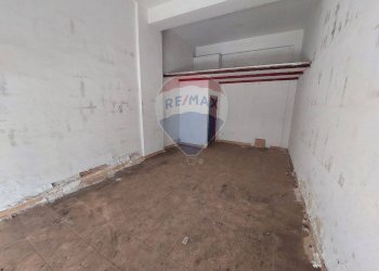 PANORAMICA LOCALE - Shop Via Damiani Almeyda
 
13, Palermo - photo 9