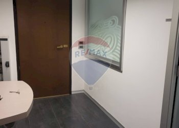 Hall / corridoio - Office V.le Leonardo Da Vinci
 
458, Palermo - photo 10