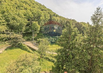 Vista delle montagne - Appartamento Via Val D'aveto
 
29, Genova - foto 25