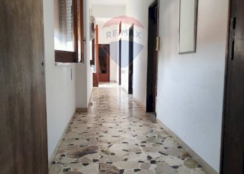 Hall / corridoio - Casa semi indipendente Via Giuseppe Arimondi
 
8, Riposto - foto 7