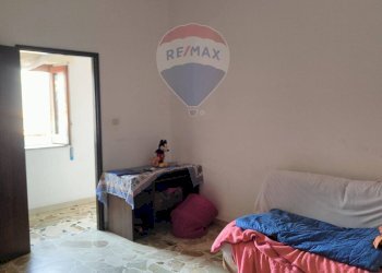 Camera / camera da letto - Casa semi indipendente Via Giuseppe Arimondi
 
8, Riposto - foto 11