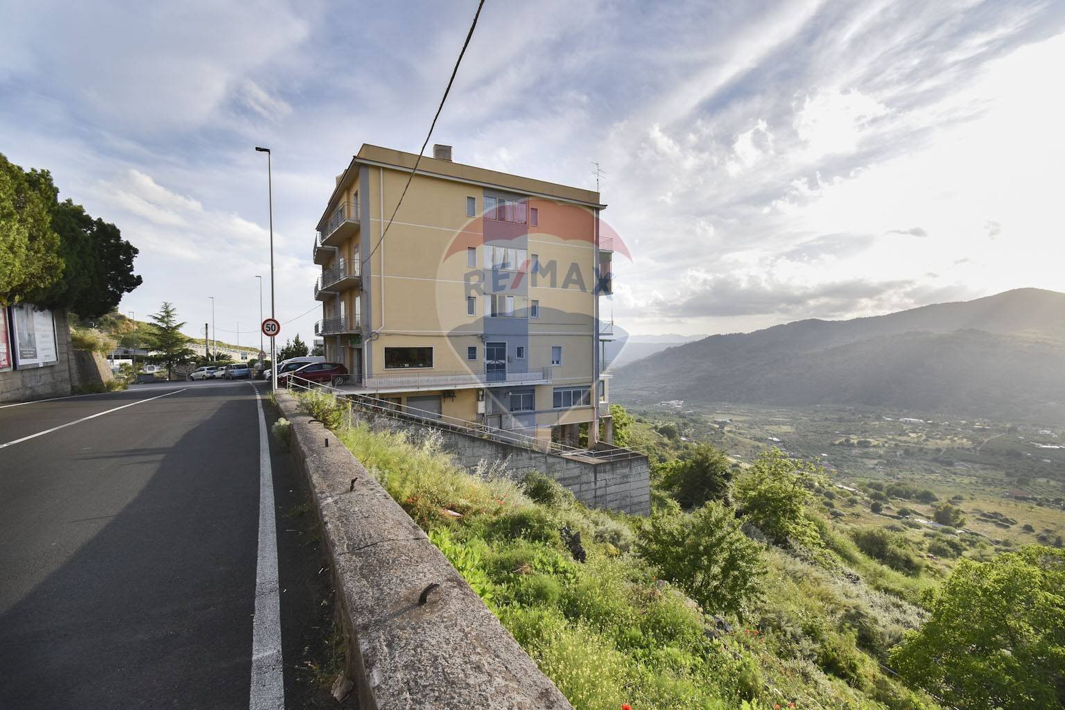 Edificio all\'aperto - Quadrilocale Viale Catania
24, Bronte - foto 3