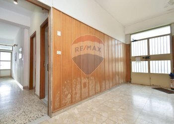 Hall / corridoio - Quadrilocale Viale Catania
 
24, Bronte - foto 6