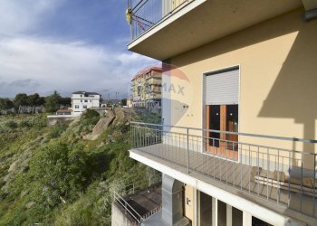 Casa all\'aperto - Quadrilocale Viale Catania
 
24, Bronte - foto 22