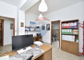 Ufficio - Quadrilocale Viale Catania
 
24, Bronte - foto 26