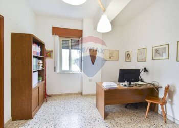 Ufficio - Quadrilocale Viale Catania
 
24, Bronte - foto 27