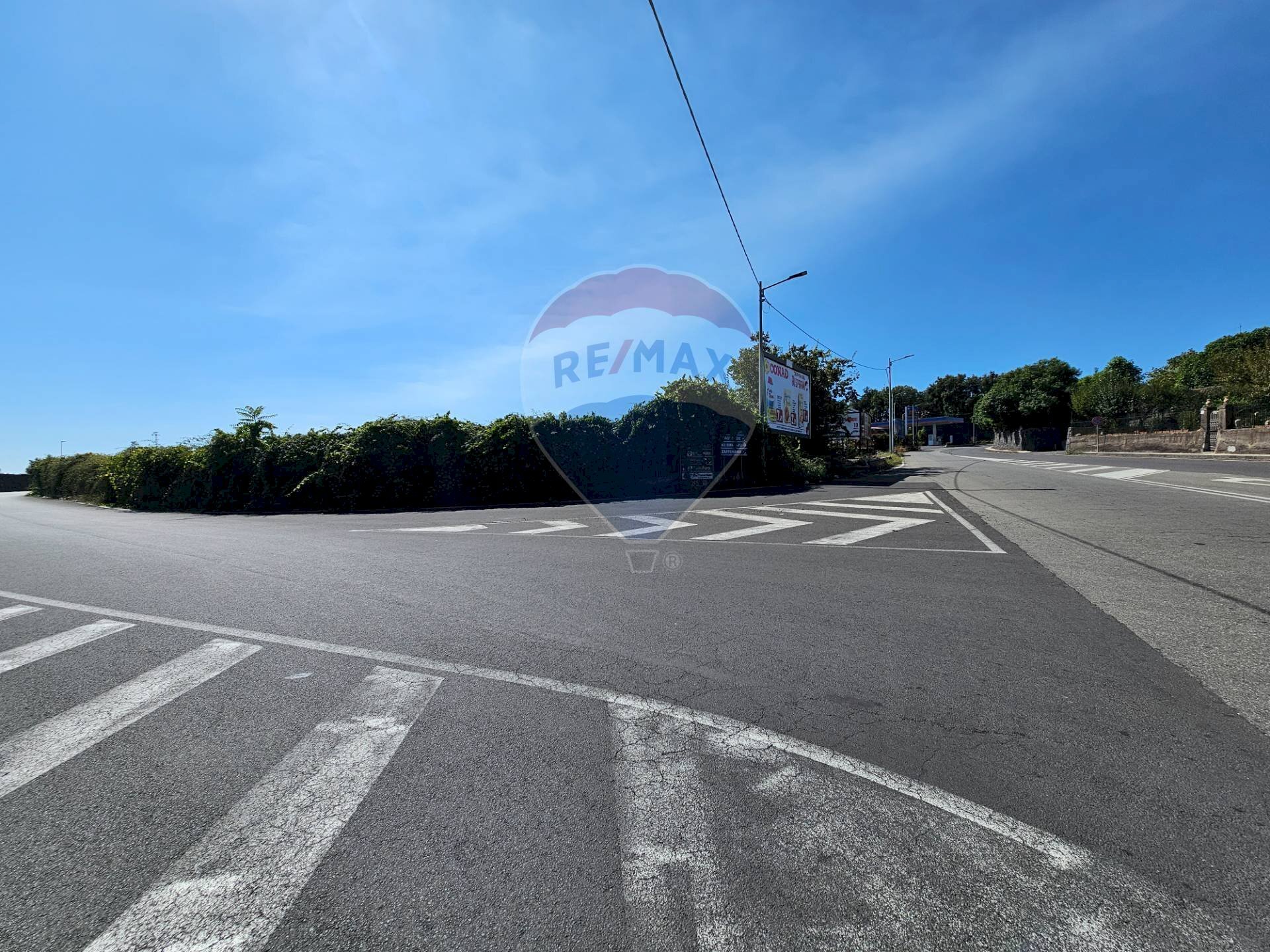 Edificio all\'aperto - Agricultural land Via Pezzagni/Via Spirito Santo
 
snc, Aci Sant'Antonio - photo 1