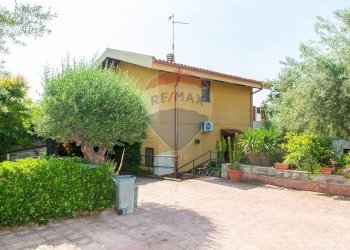 Casa all\'aperto - Villa via Pacini
 
1, Tremestieri Etneo - foto 5