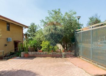 Terrazza - Villa via Pacini
 
1, Tremestieri Etneo - foto 6