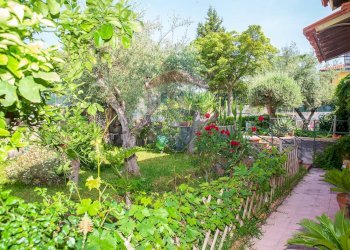 Giardino - Villa via Pacini
 
1, Tremestieri Etneo - foto 19