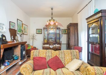 Soggiorno - Villa via Pacini
 
1, Tremestieri Etneo - foto 29