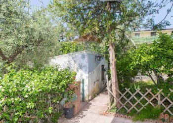 Giardino - Villa via Pacini
 
1, Tremestieri Etneo - foto 67