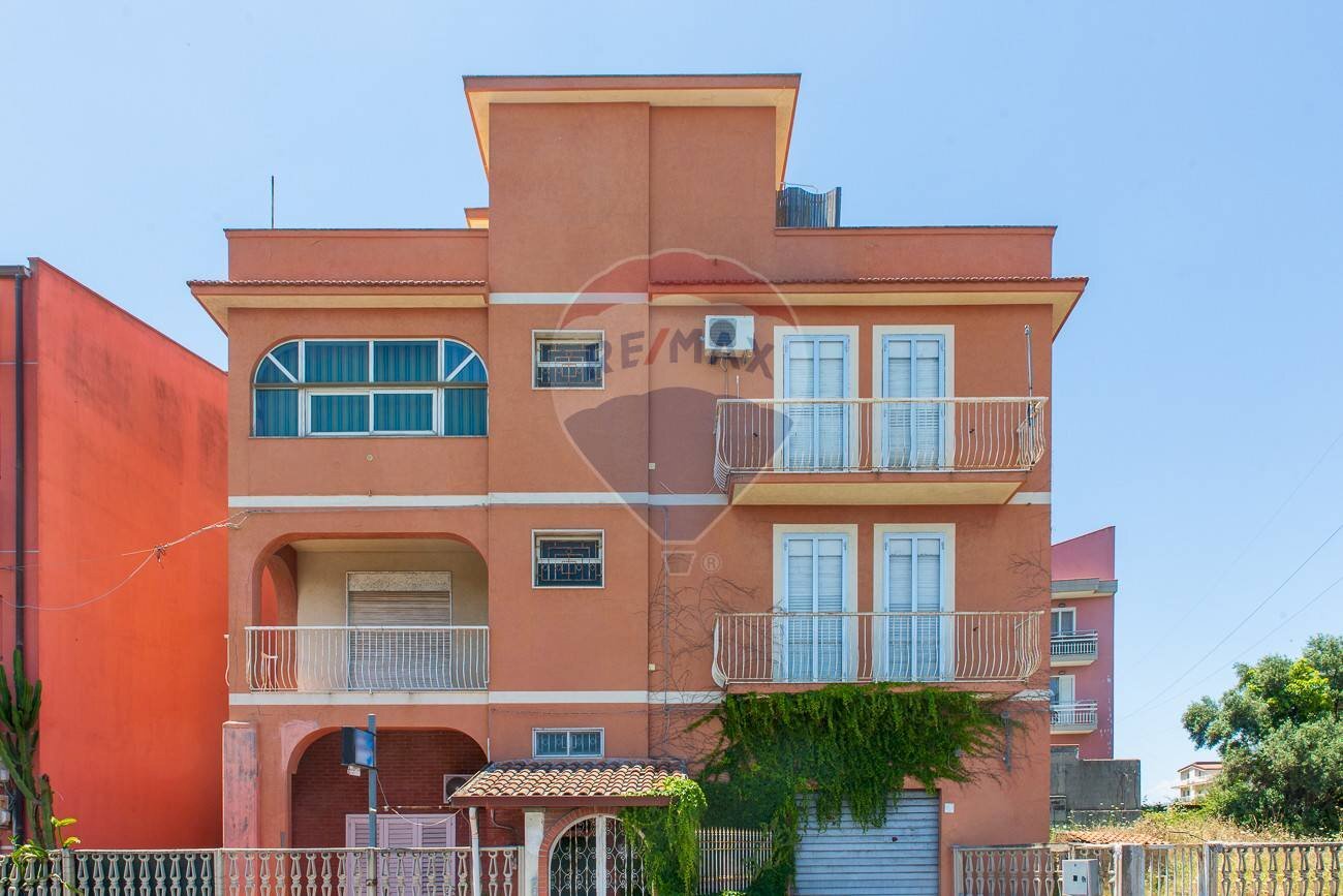 Edificio all\'aperto - Villa via Etnea
189, Lentini - photo 2