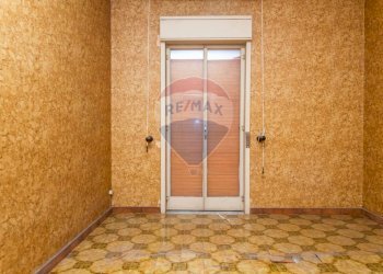 Stanza vuota - Appartamento Via G. Matteotti
 
45, Aci Catena - foto 6