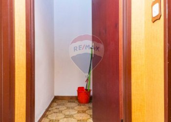 Hall / corridoio - Appartamento Via G. Matteotti
 
45, Aci Catena - foto 15