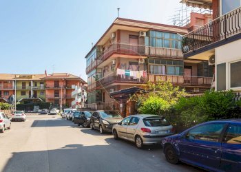 Edificio all\'aperto - Appartamento Via G. Matteotti
 
45, Aci Catena - foto 24