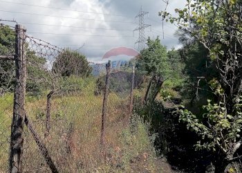 Vista delle montagne - Terreno agricolo Contrada Capreria
 
snc, Nicolosi - foto 32