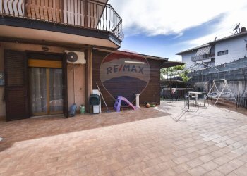 Terrazza - Appartamento Via Vergine Maria
 
16, Camporotondo Etneo - foto 3