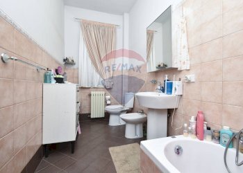 Bagno - Appartamento Via Vergine Maria
 
16, Camporotondo Etneo - foto 14