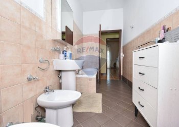 Bagno - Appartamento Via Vergine Maria
 
16, Camporotondo Etneo - foto 15