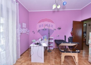 Camera / camera da letto - Appartamento Via Vergine Maria
 
16, Camporotondo Etneo - foto 20