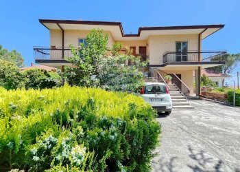 Casa all\'aperto - Villa via giovanni pascoli
 
15, Mascalucia - foto 5