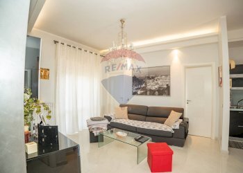 Soggiorno - Villa via giovanni pascoli
 
15, Mascalucia - foto 22