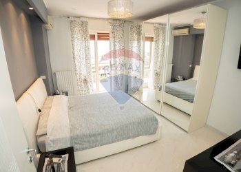 Camera / camera da letto - Villa via giovanni pascoli
 
15, Mascalucia - foto 25