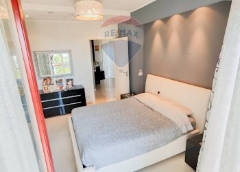 Camera / camera da letto - Villa via giovanni pascoli
 
15, Mascalucia - foto 26