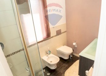 Bagno - Villa via giovanni pascoli
 
15, Mascalucia - foto 28