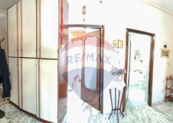 Hall / corridoio - Villa via giovanni pascoli
 
15, Mascalucia - foto 101